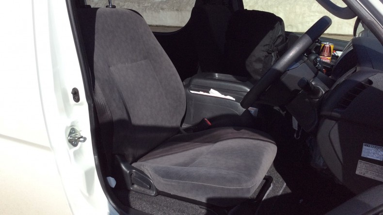 内装前方シート