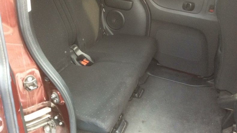 内装後方シート