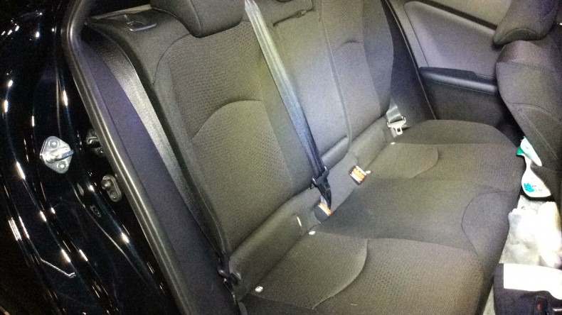 内装後方シート