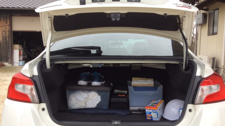 内装トランク