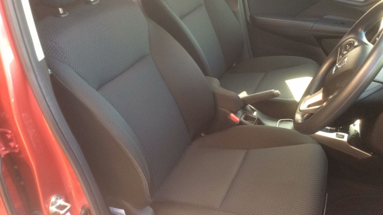 内装前方シート