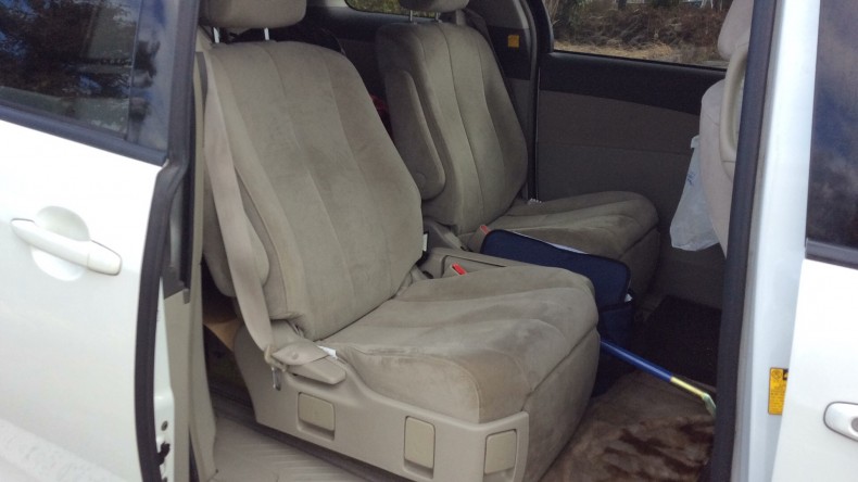 内装後方シート