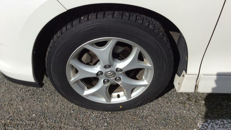 タイヤホイール前