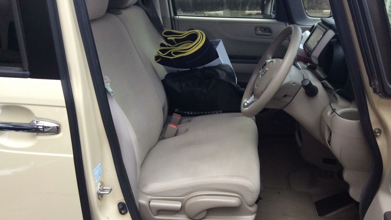 内装前方シート