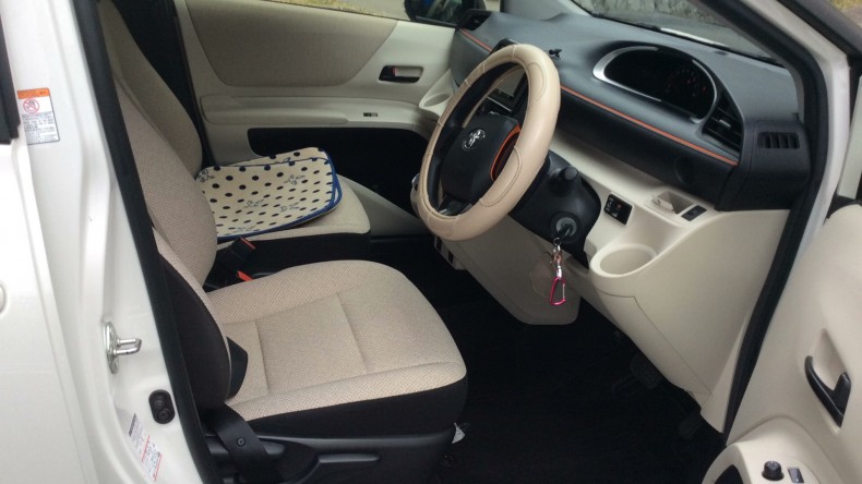 内装前方シート