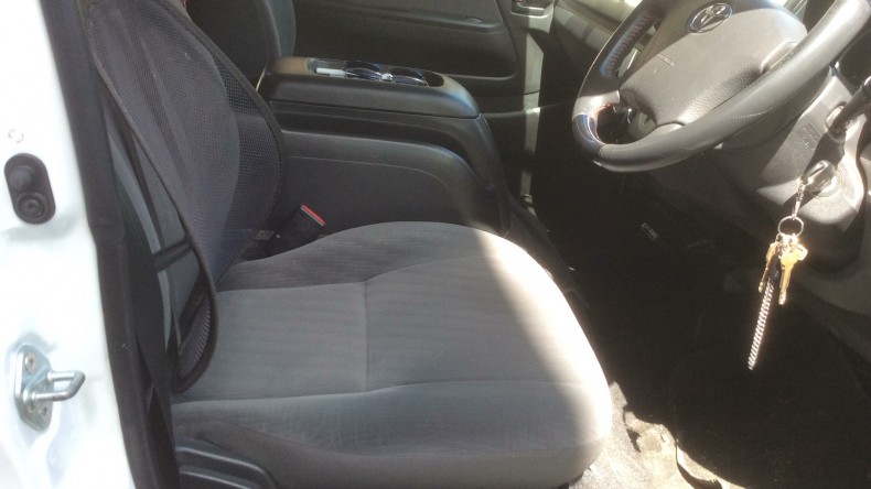 内装前方シート