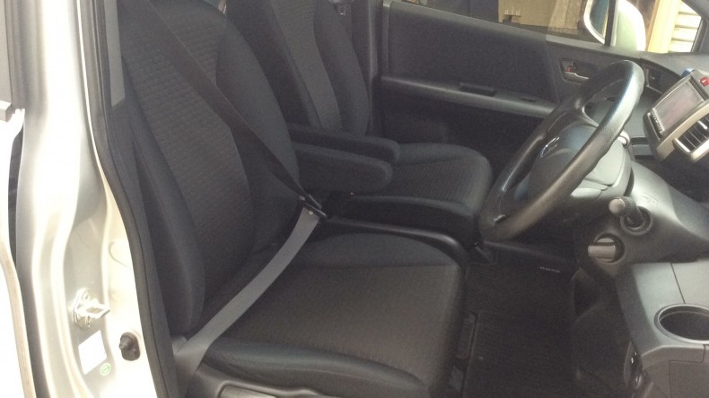 内装前方シート