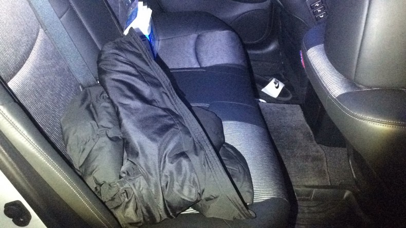 内装後方シート