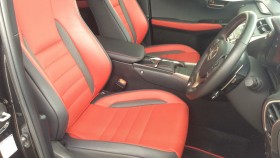 内装前方シート