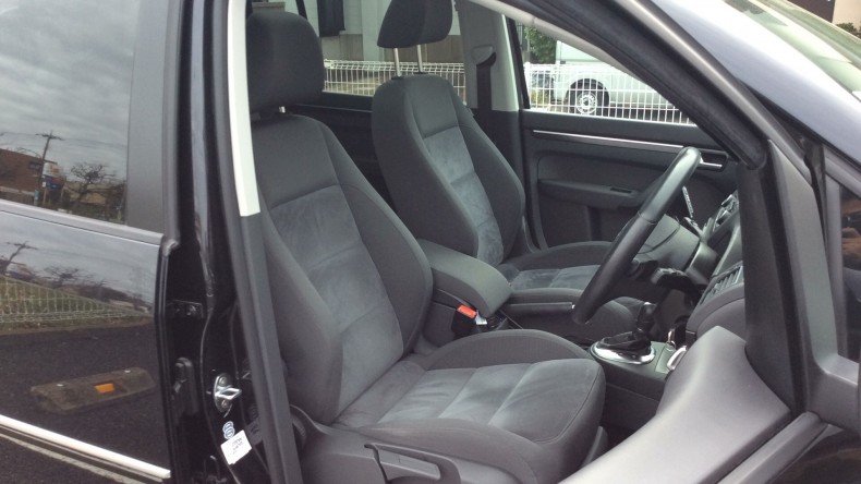 内装前方シート