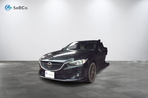 マツダ　アテンザワゴンの車種サムネイル画像