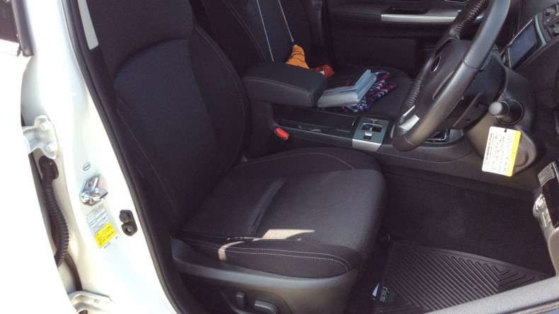 内装前方シート