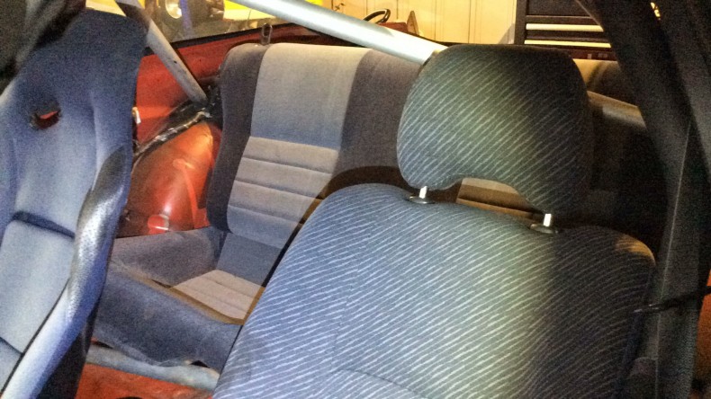 内装後方シート