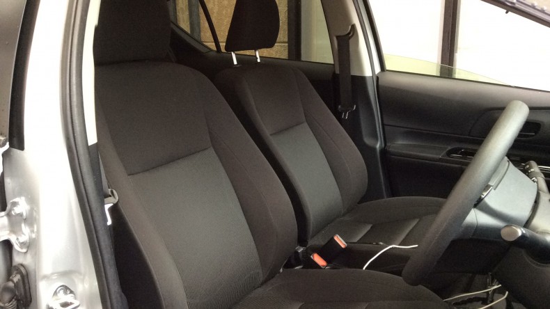 内装前方シート