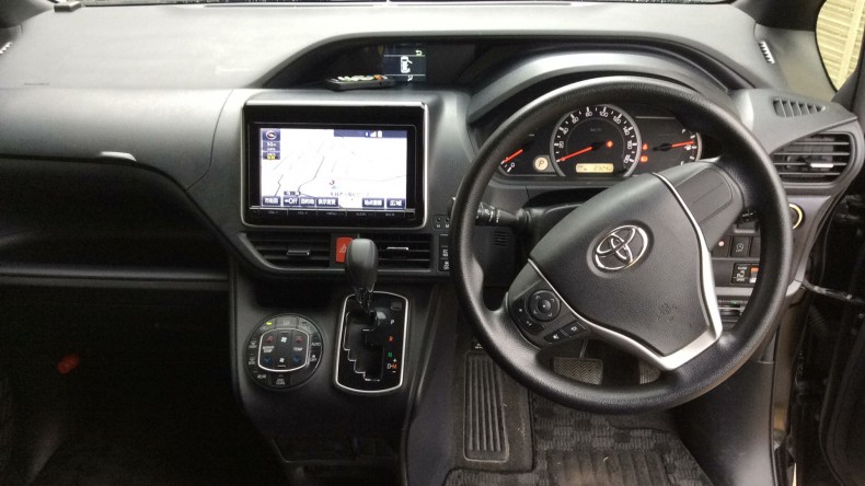 内装インパネ全体