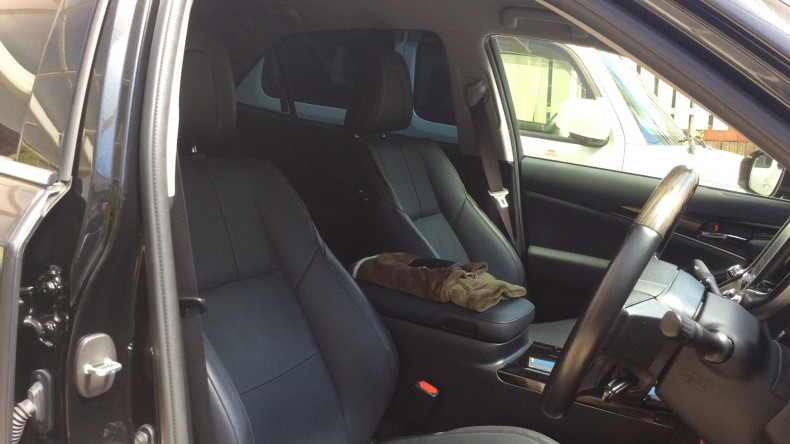 内装前方シート