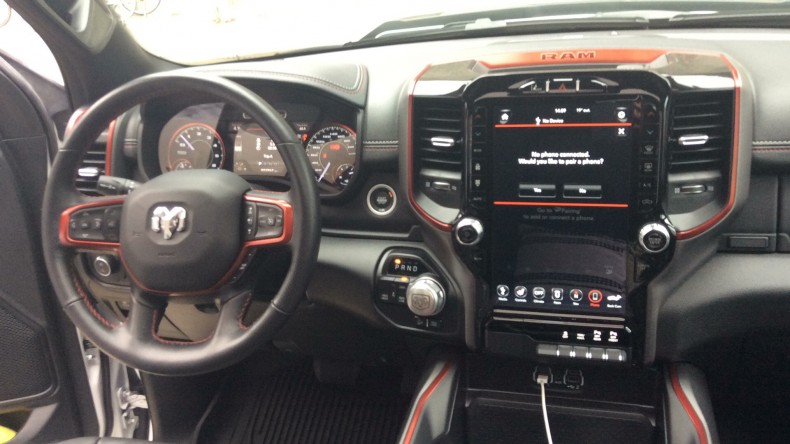 内装インパネ全体