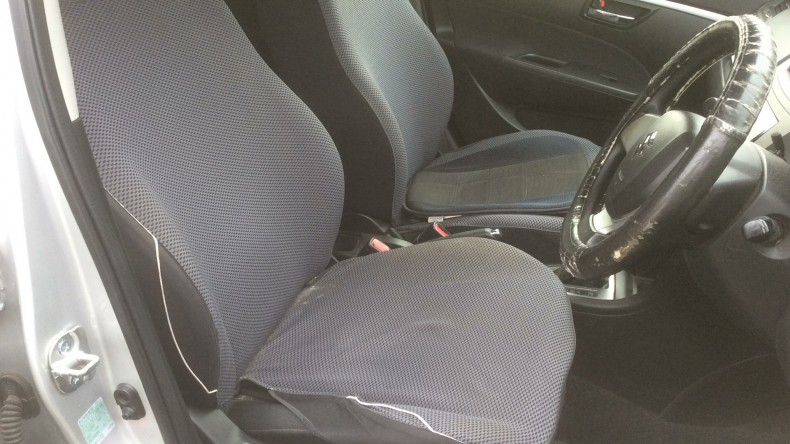 内装前方シート