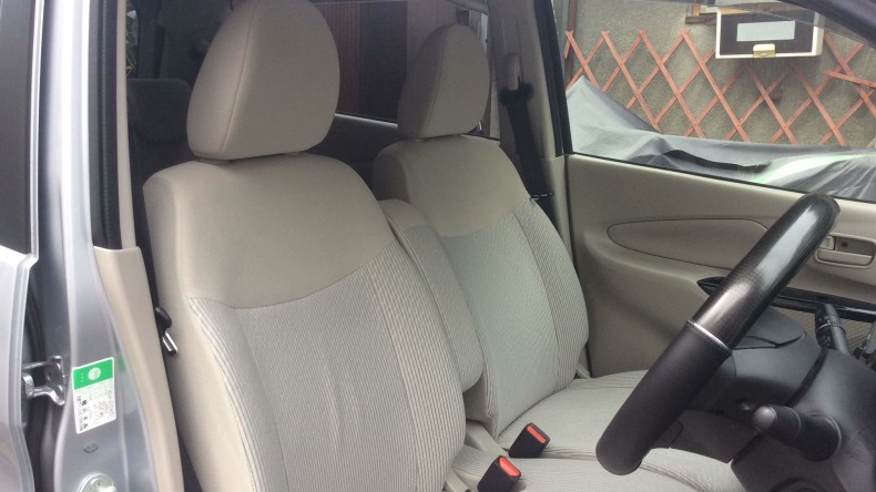 内装前方シート