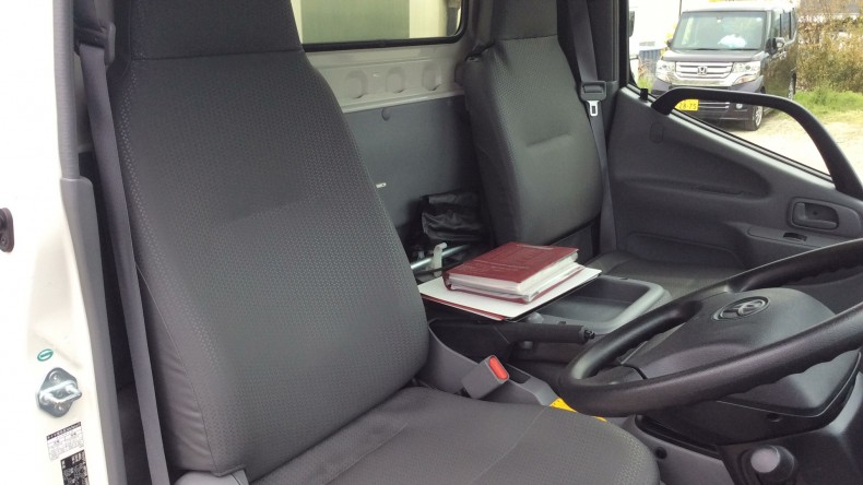 内装前方シート