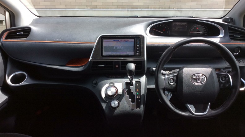 内装インパネ全体