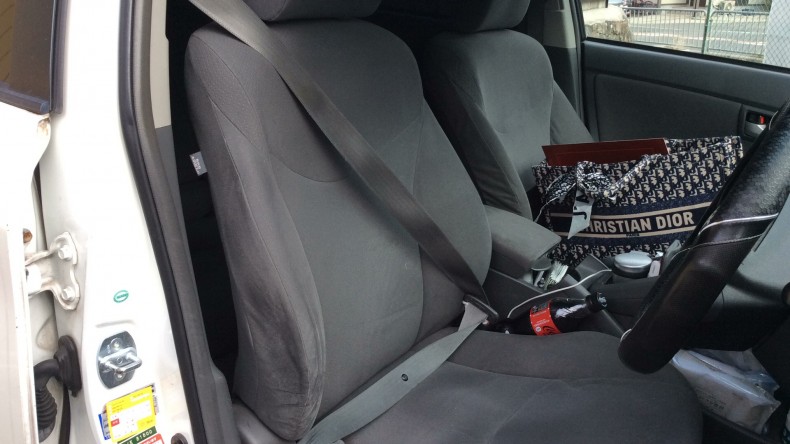 内装前方シート