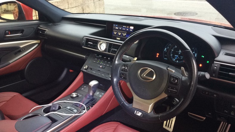 内装インパネ全体