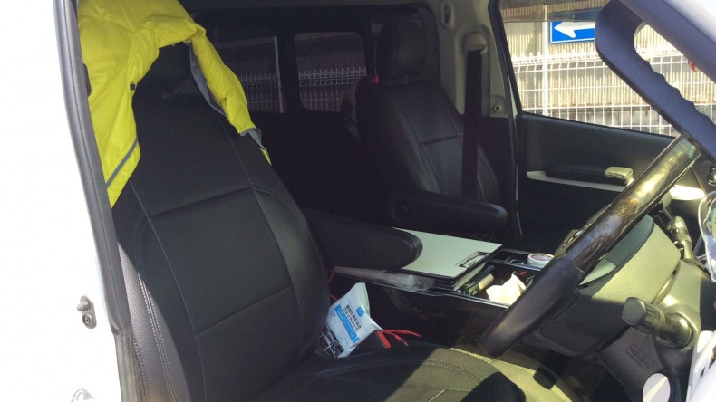 内装前方シート