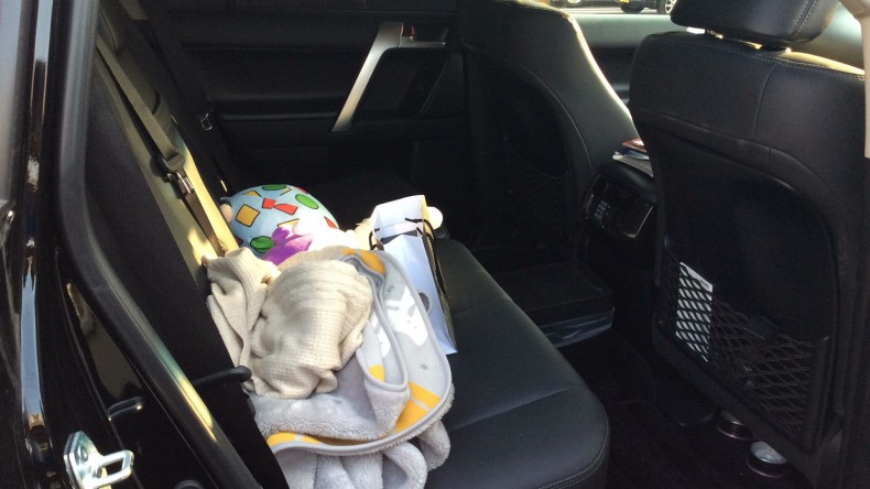 内装後方シート