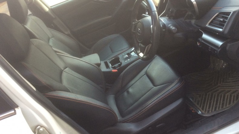 内装前方シート