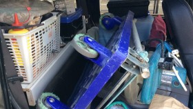 内装後方シート