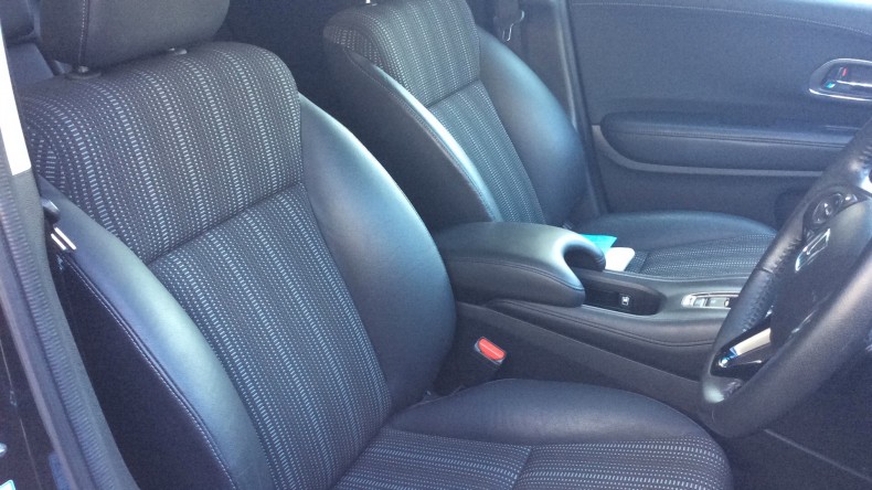 内装前方シート