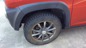 タイヤホイール前