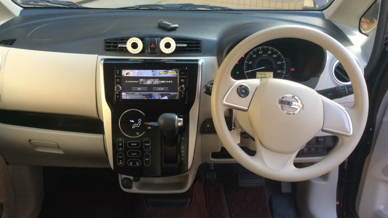 内装インパネ全体