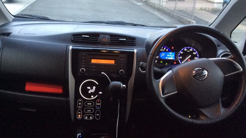 内装インパネ全体