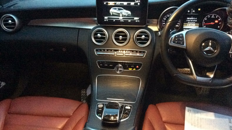 内装インパネ全体