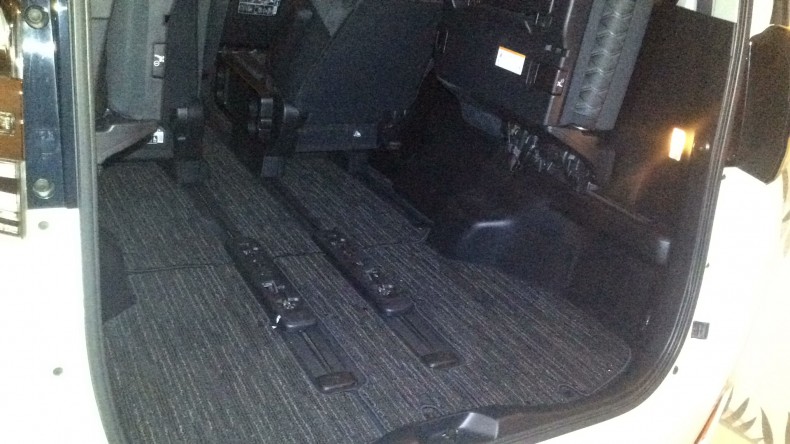 内装トランク