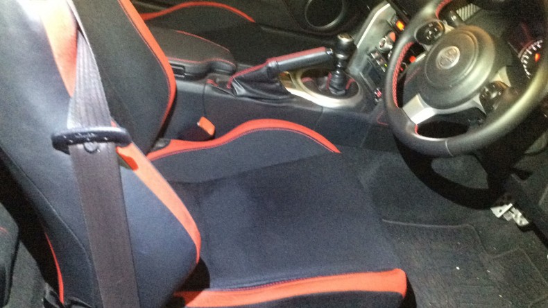 内装前方シート