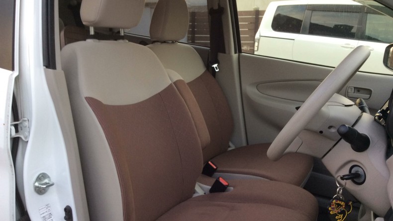 内装前方シート