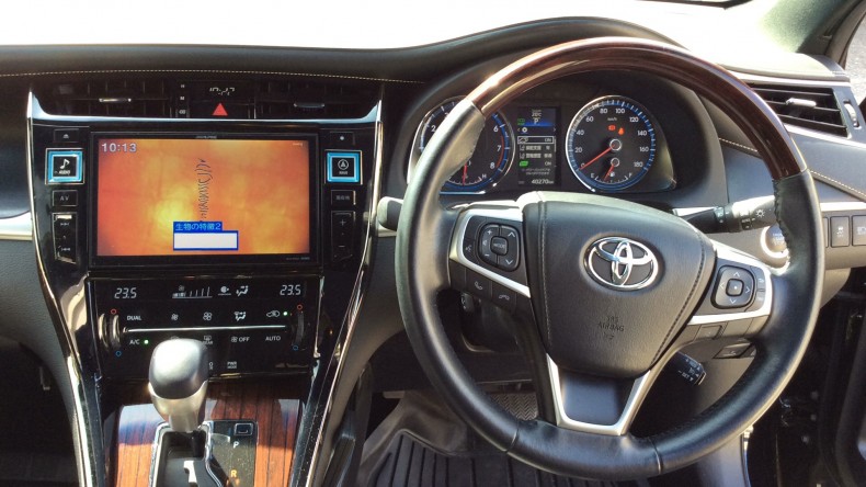 内装インパネ全体