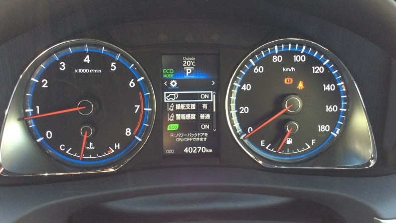 内装メーター