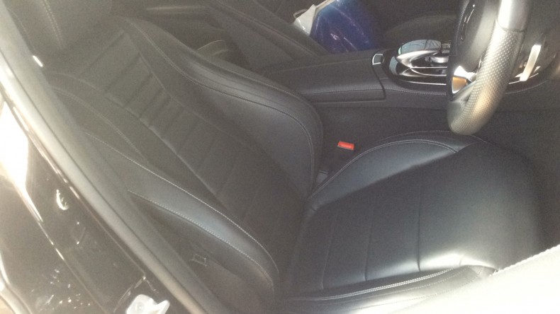 内装前方シート