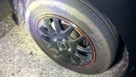 タイヤホイール前