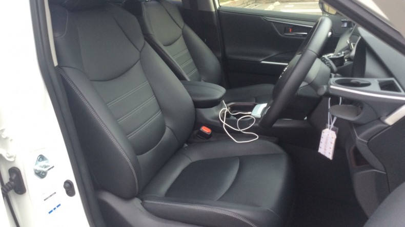 内装前方シート