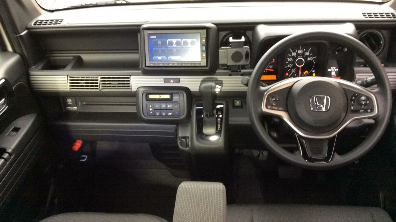 内装インパネ全体