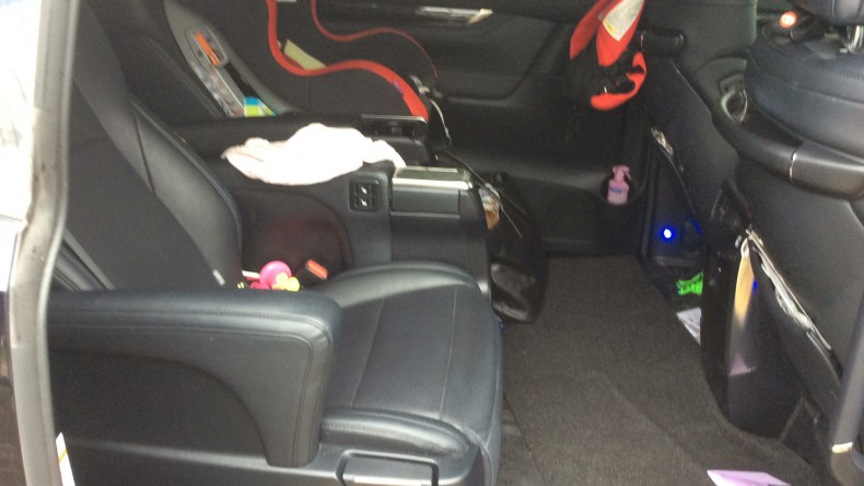 内装後方シート