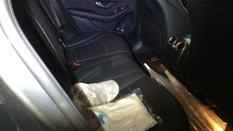 内装後方シート