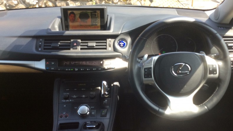 内装インパネ全体