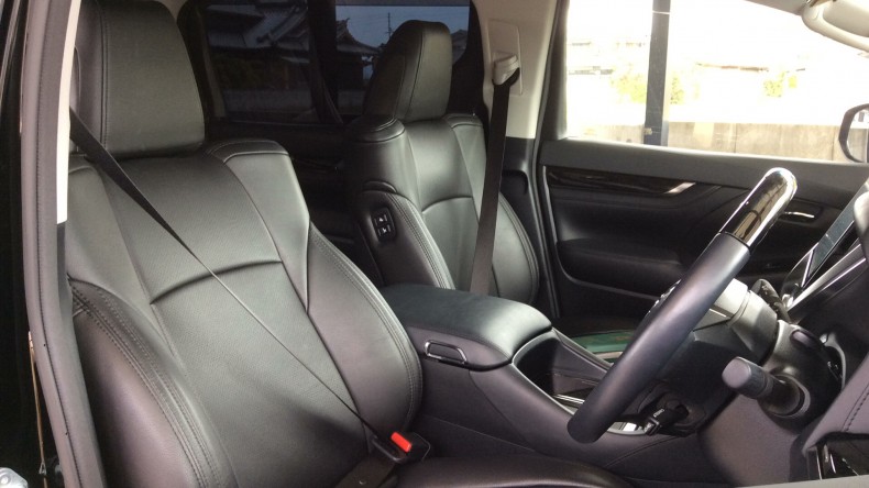 内装前方シート