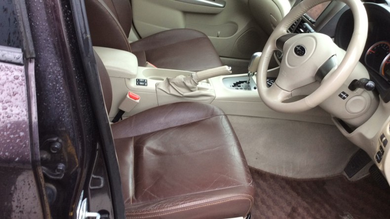 内装前方シート